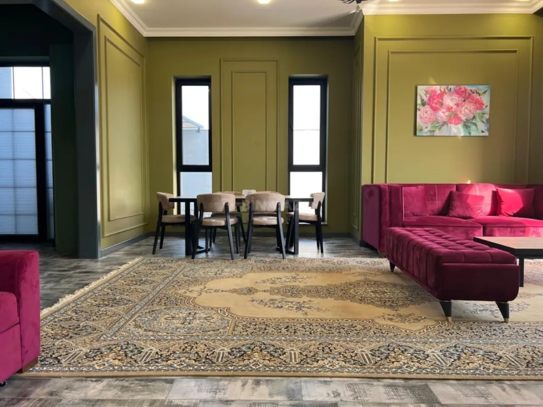 Kirayə verilir 5 otaqlı həyət evi 400 m²