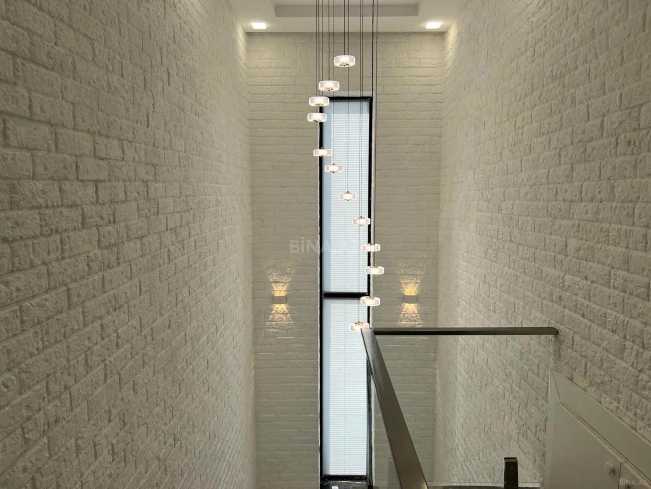 Kirayə verilir 5 otaqlı həyət evi 400 m²