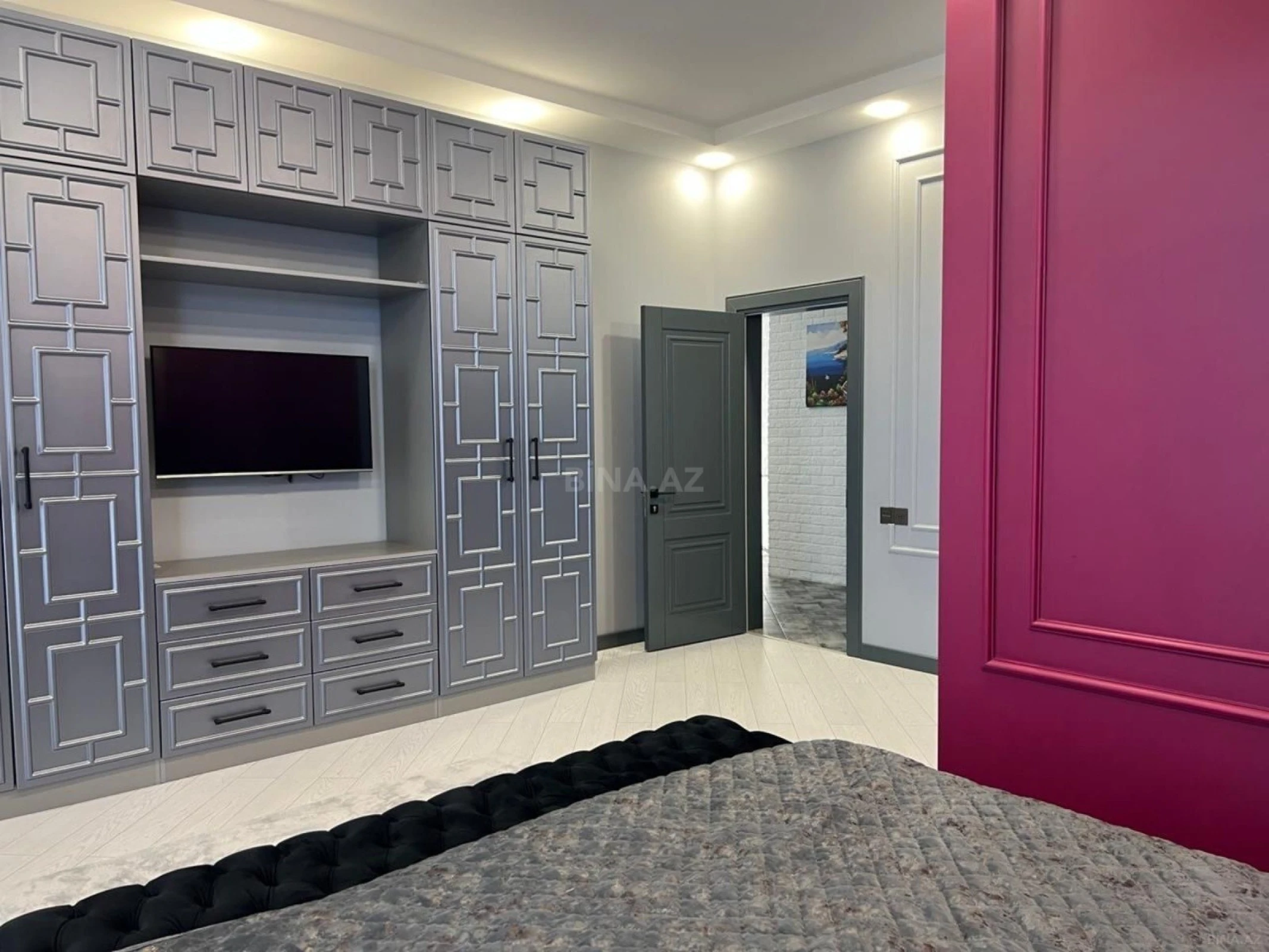 Kirayə verilir 5 otaqlı həyət evi 400 m²