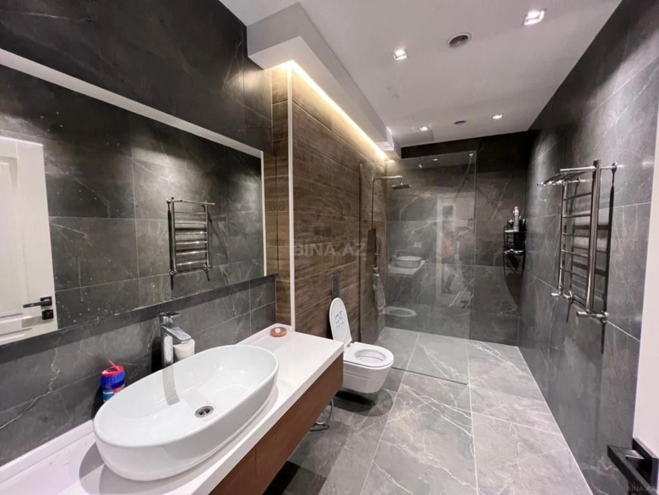 Kirayə verilir 3 otaqlı həyət evi 180 m²