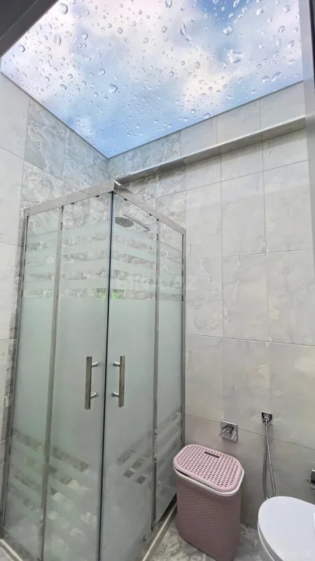 Satılır 3 otaqlı mənzil 134 m²