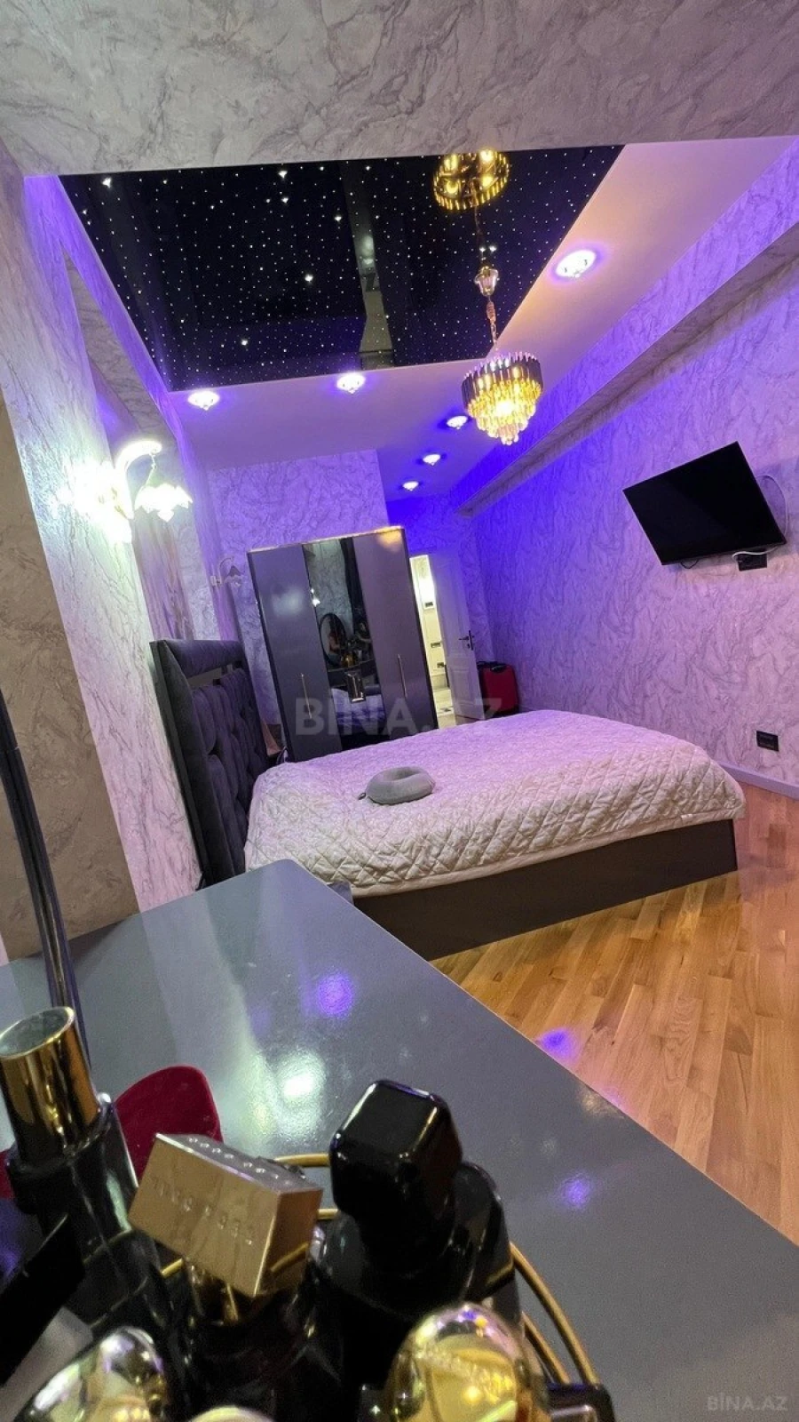 Satılır 3 otaqlı mənzil 134 m²