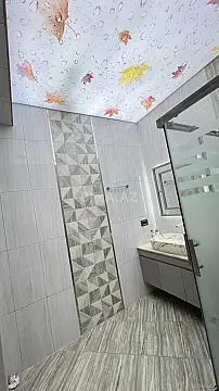 Satılır 3 otaqlı mənzil 134 m²