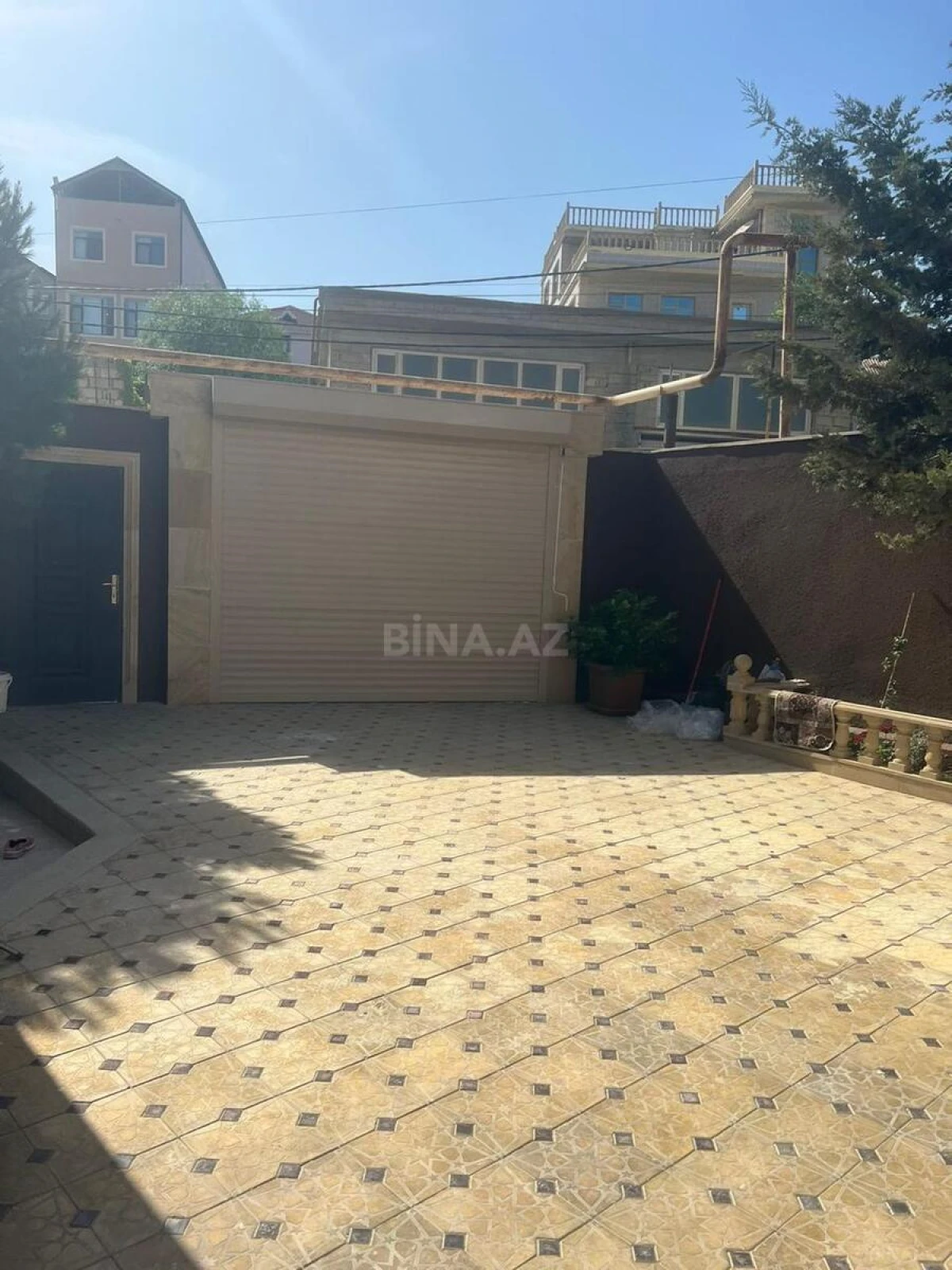 Satılır 4 otaqlı həyət evi 200 m²