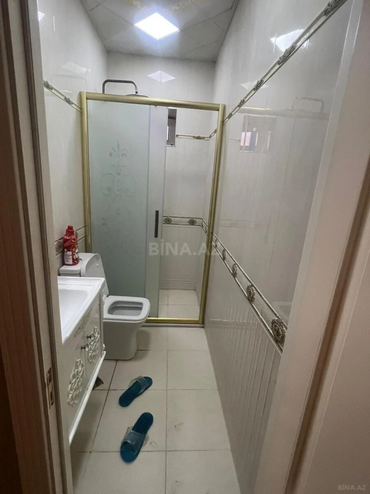 Satılır 4 otaqlı həyət evi 200 m²
