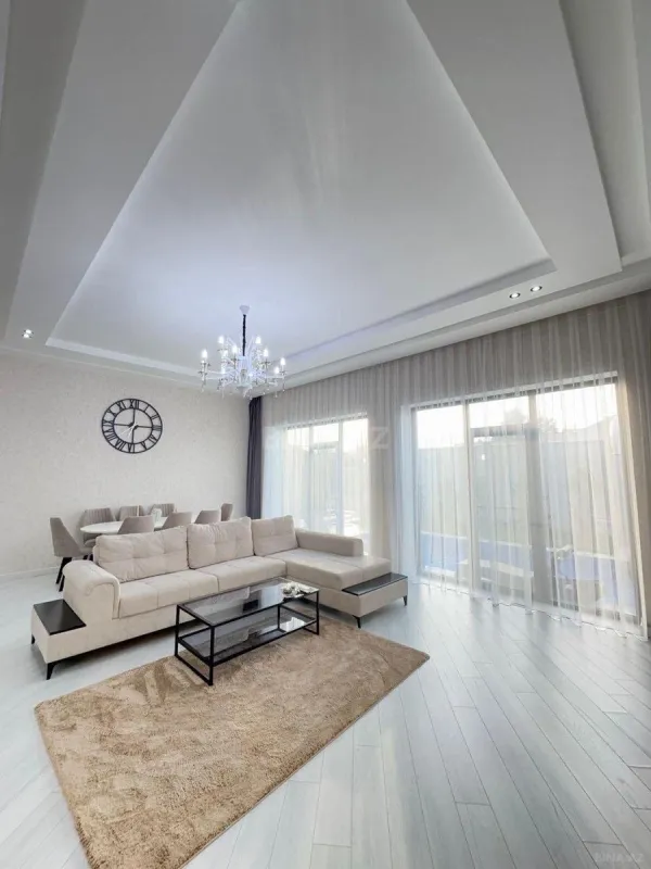 Kirayə verilir 4 otaqlı həyət evi 240 m²
