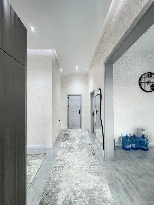 Kirayə verilir 4 otaqlı həyət evi 240 m²