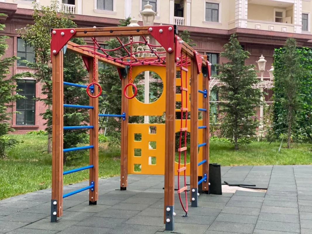 Satılır 2 otaqlı mənzil 86 m²