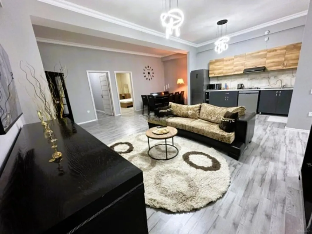 Satılır 3 otaqlı mənzil 91 m²