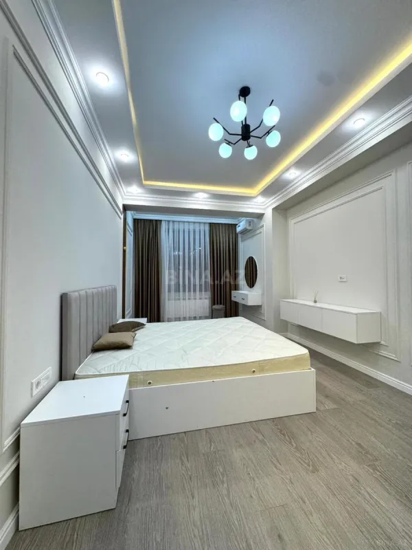 Kirayə verilir 2 otaqlı mənzil 70 m²