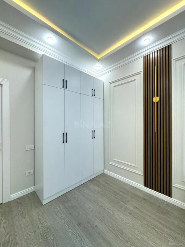 Kirayə verilir 2 otaqlı mənzil 70 m²