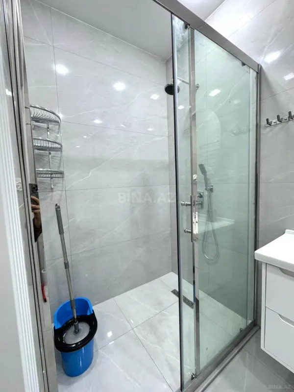 Kirayə verilir 2 otaqlı mənzil 70 m²