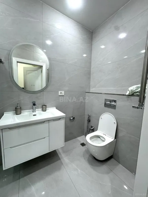 Kirayə verilir 2 otaqlı mənzil 70 m²