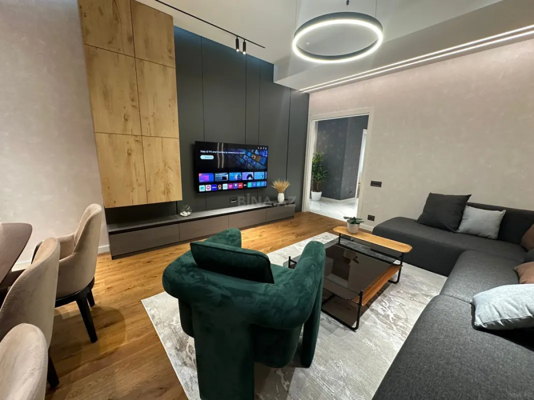 Kirayə verilir 3 otaqlı mənzil 140 m²