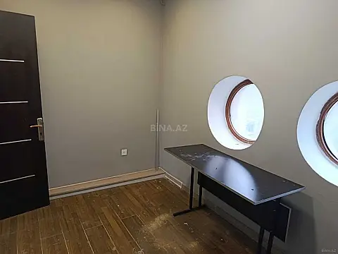 Kirayə verilir 1 otaqlı ofis 75 m²