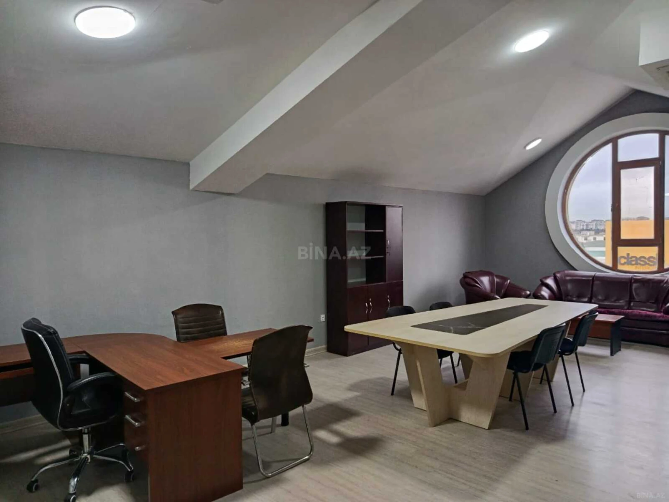 Kirayə verilir 1 otaqlı ofis 75 m²