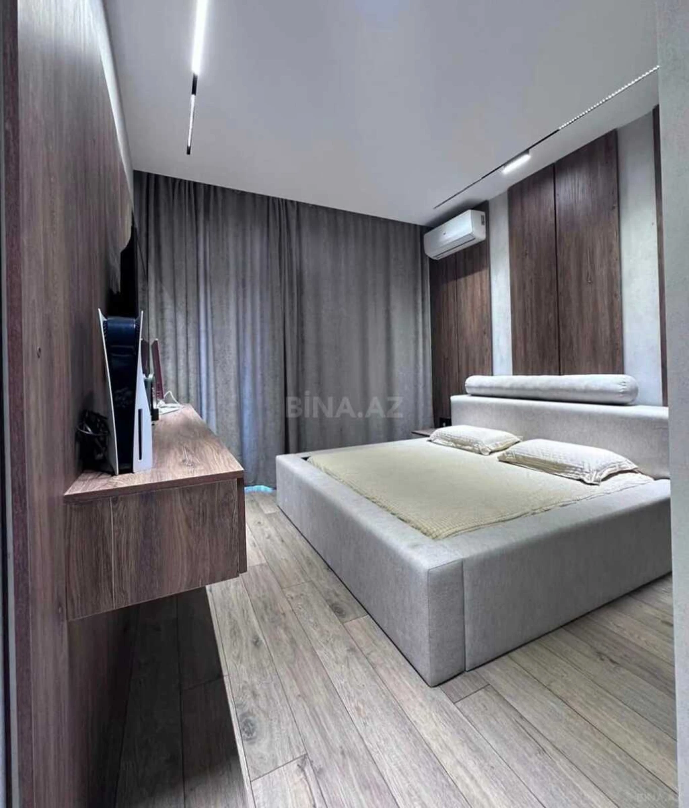 Satılır 3 otaqlı mənzil 109 m²