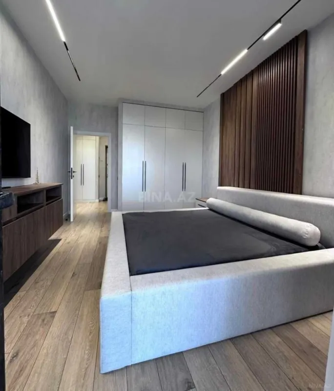 Satılır 3 otaqlı mənzil 109 m²
