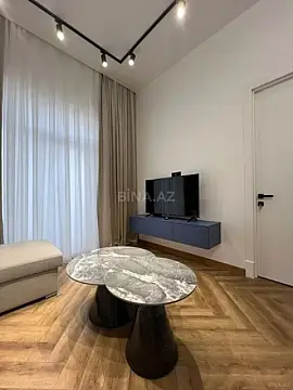 Kirayə verilir 2 otaqlı mənzil 70 m²