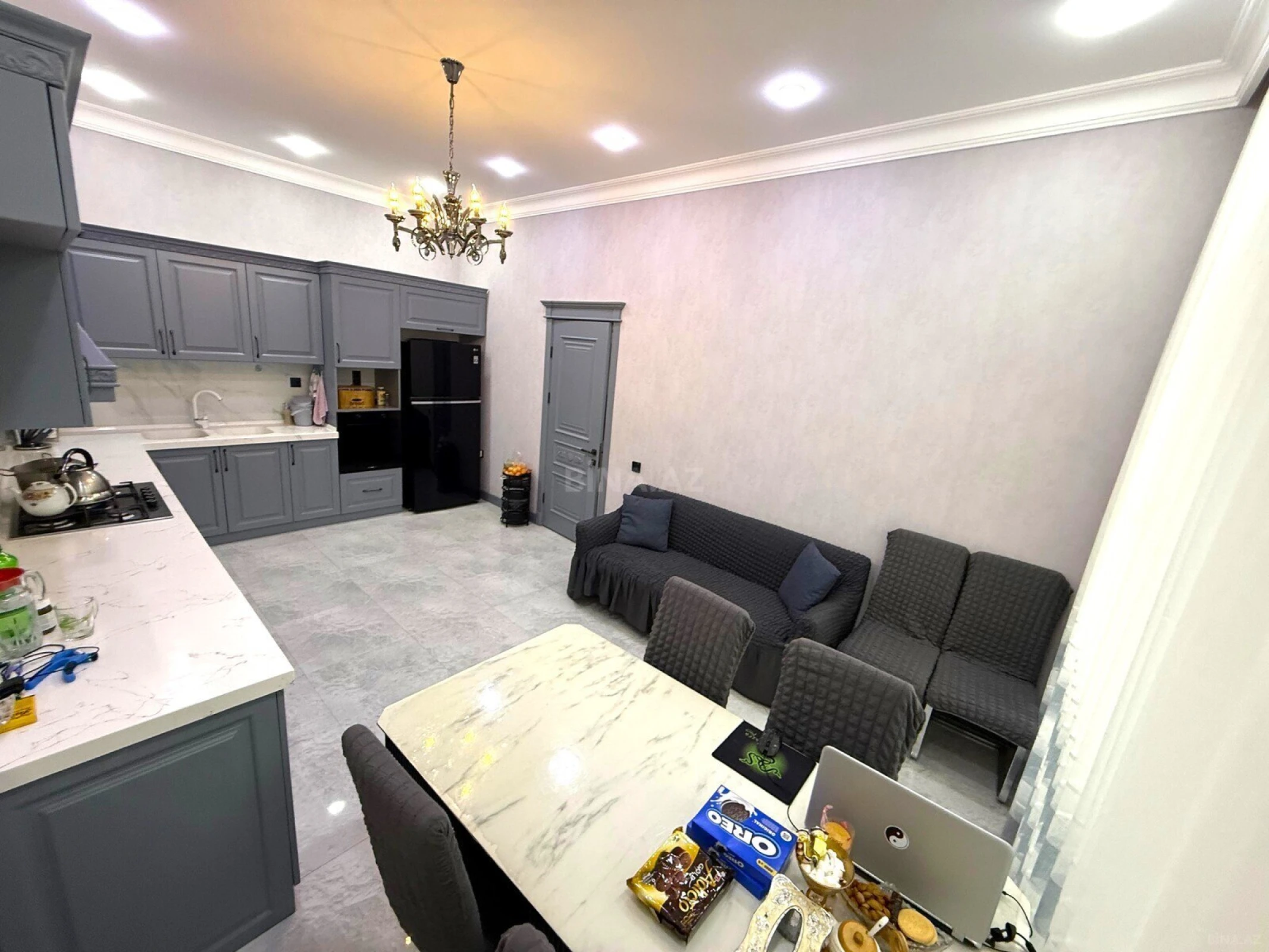 Satılır 5 otaqlı həyət evi 360 m²