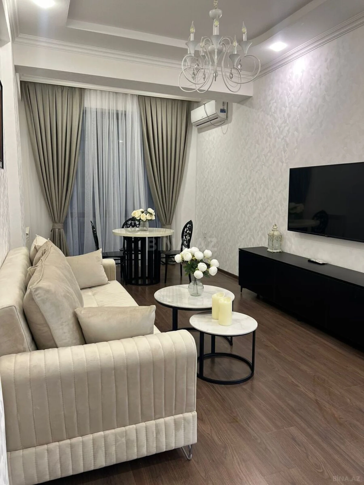 Kirayə verilir 2 otaqlı mənzil 70 m²
