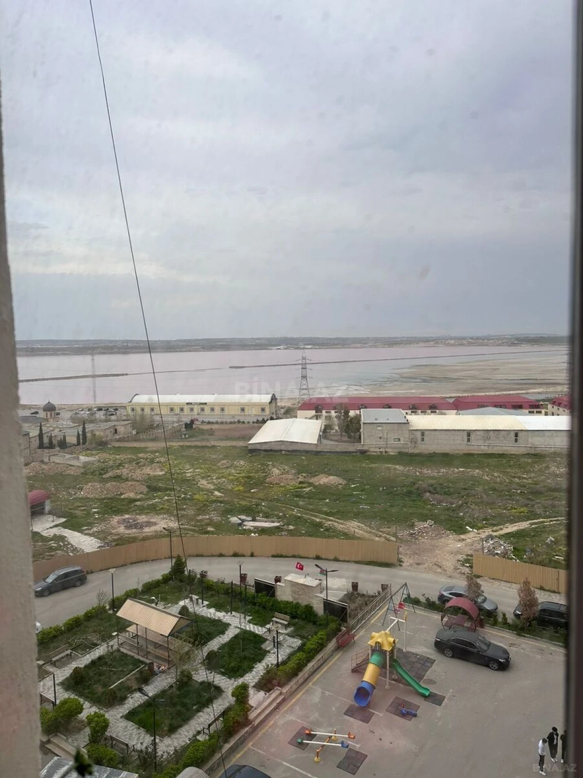 Satılır 3 otaqlı mənzil 66 m²