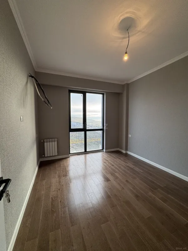 Satılır 2 otaqlı mənzil 63 m²