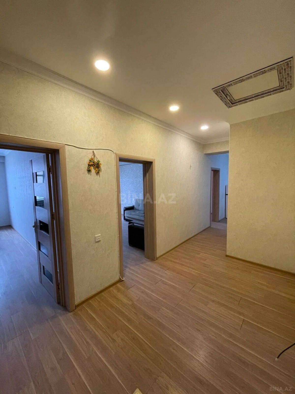 Satılır 3 otaqlı mənzil 80 m²