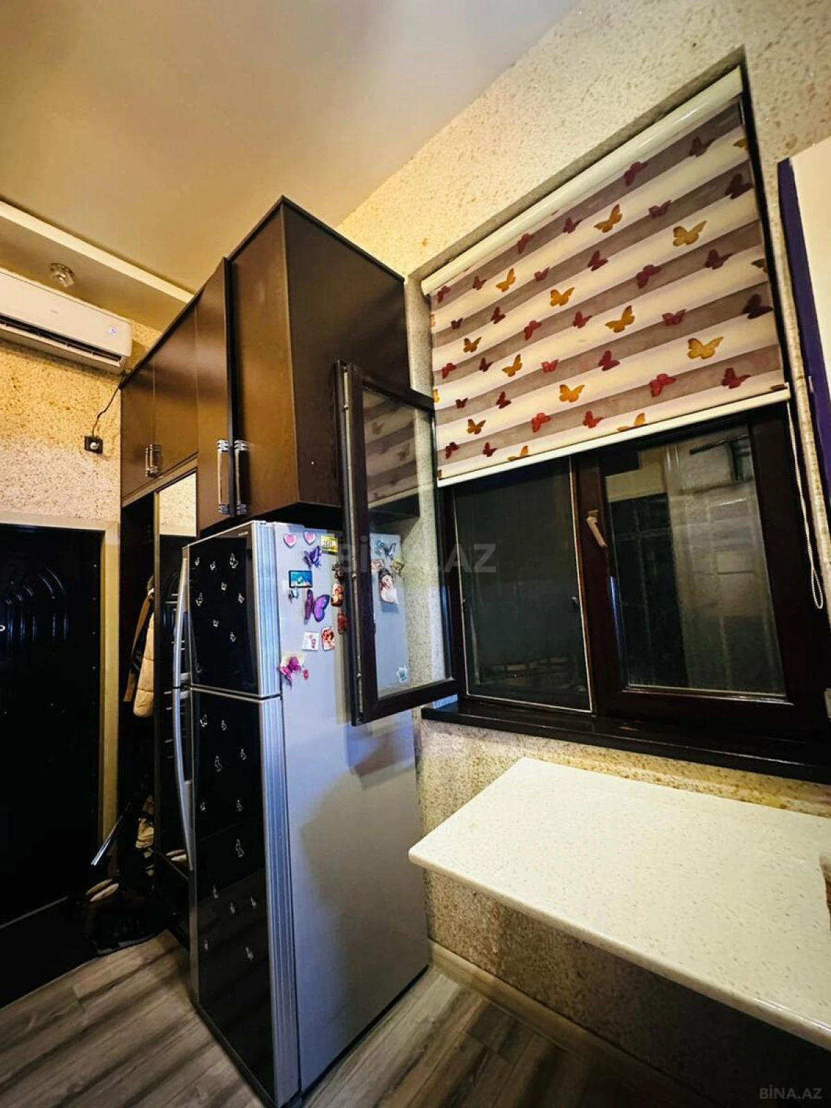 Satılır 2 otaqlı mənzil 60 m²