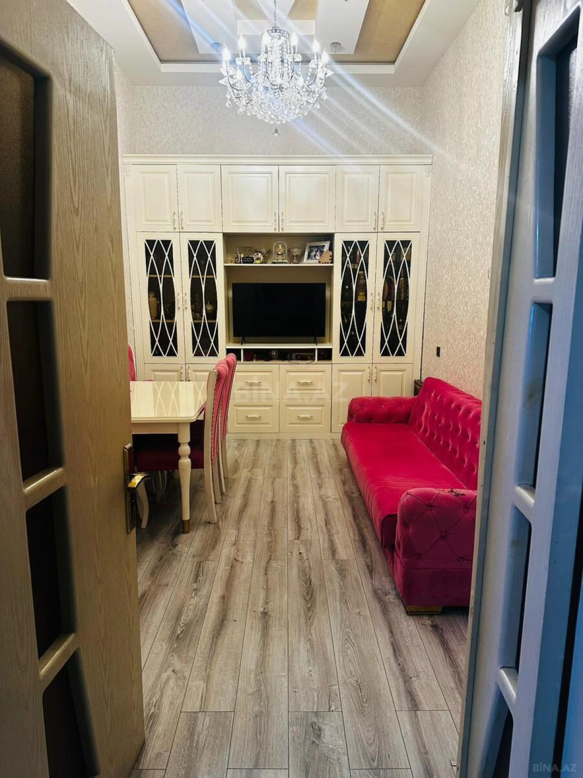 Satılır 2 otaqlı mənzil 60 m²