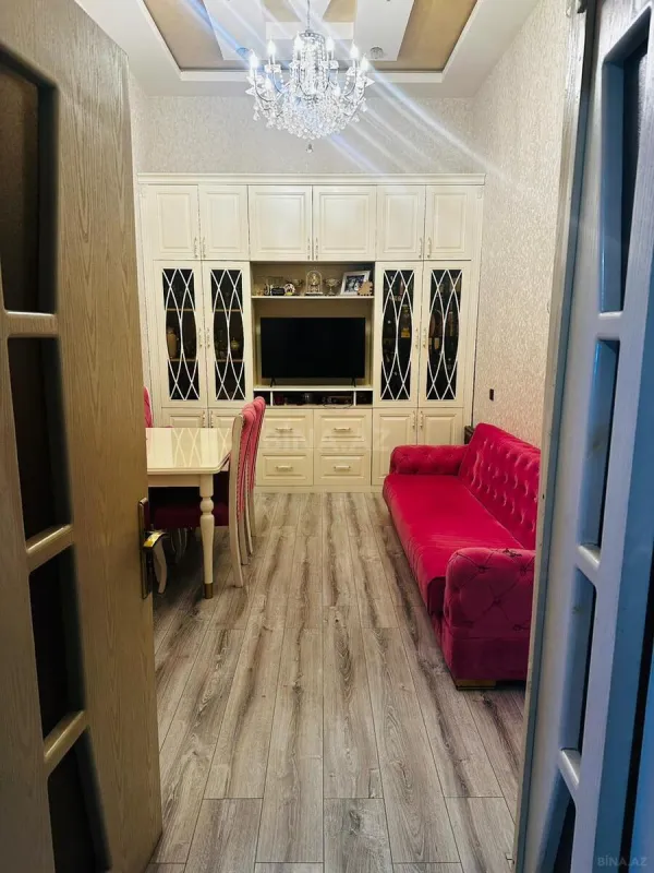 Satılır 2 otaqlı mənzil 60 m²