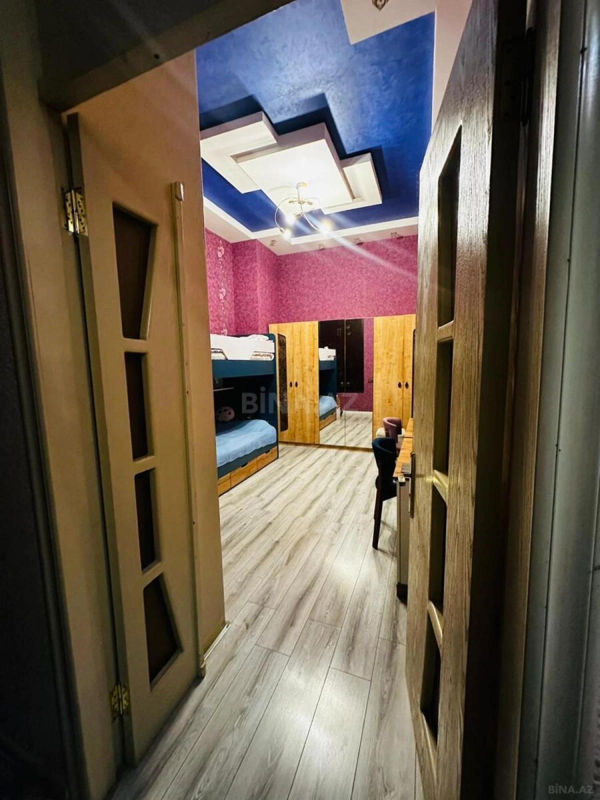 Satılır 2 otaqlı mənzil 60 m²