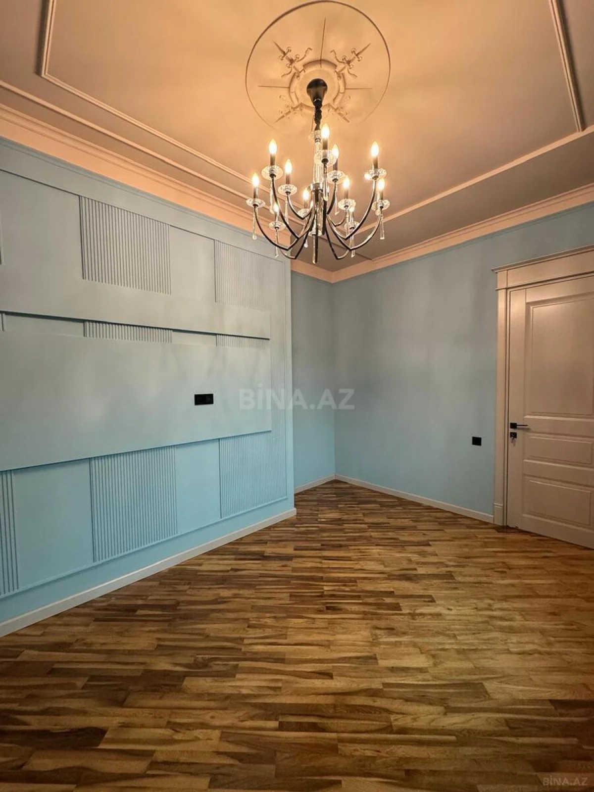 Satılır 6 otaqlı həyət evi 333 m²