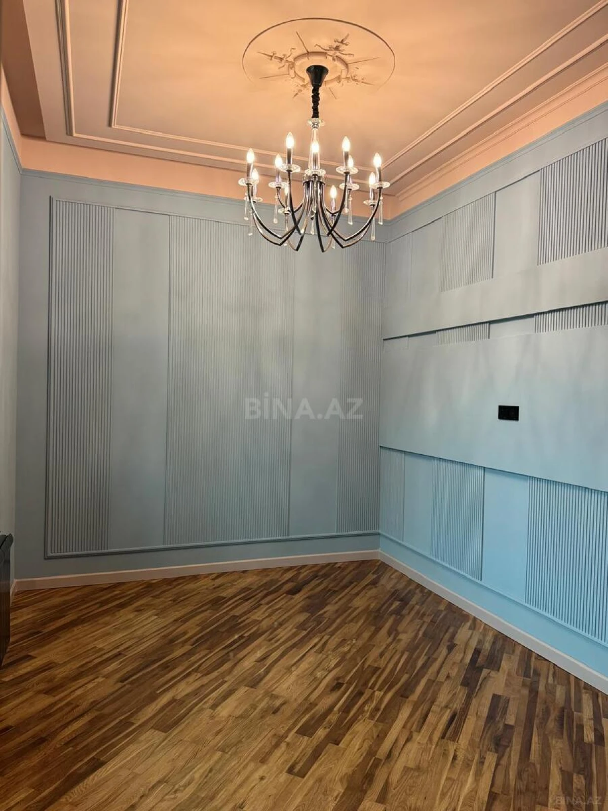 Satılır 6 otaqlı həyət evi 333 m²