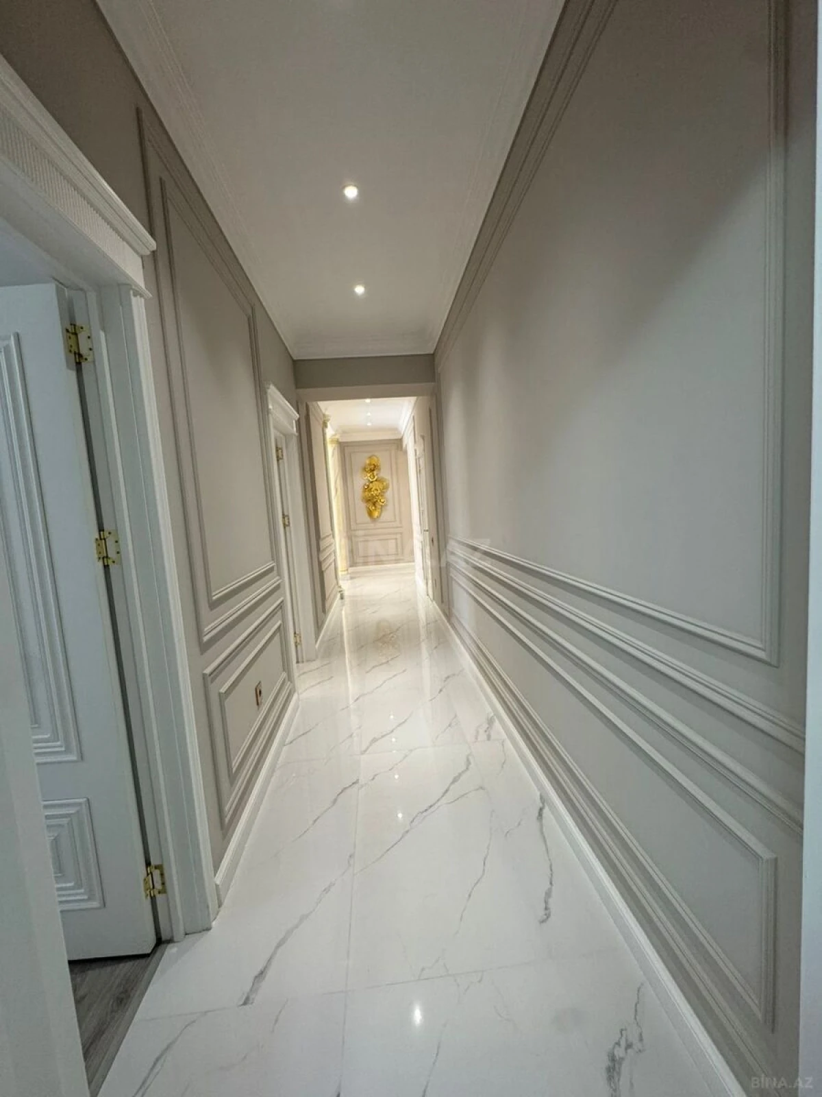 Satılır 3 otaqlı mənzil 120 m²