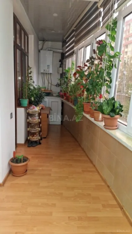 Satılır 2 otaqlı mənzil 90 m²