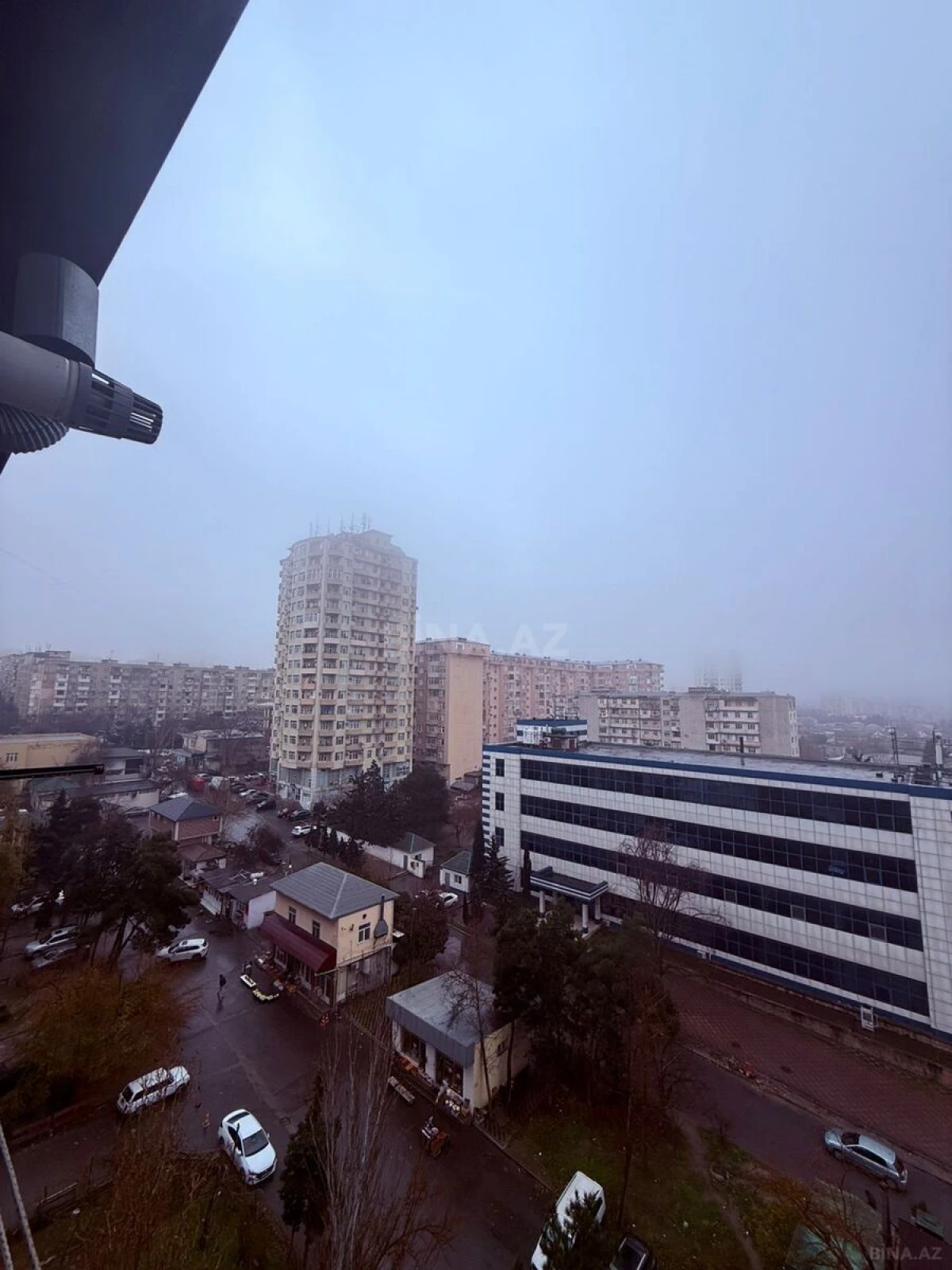 Satılır 4 otaqlı mənzil 105 m²