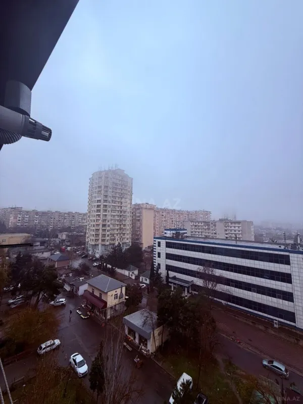 Satılır 4 otaqlı mənzil 105 m²