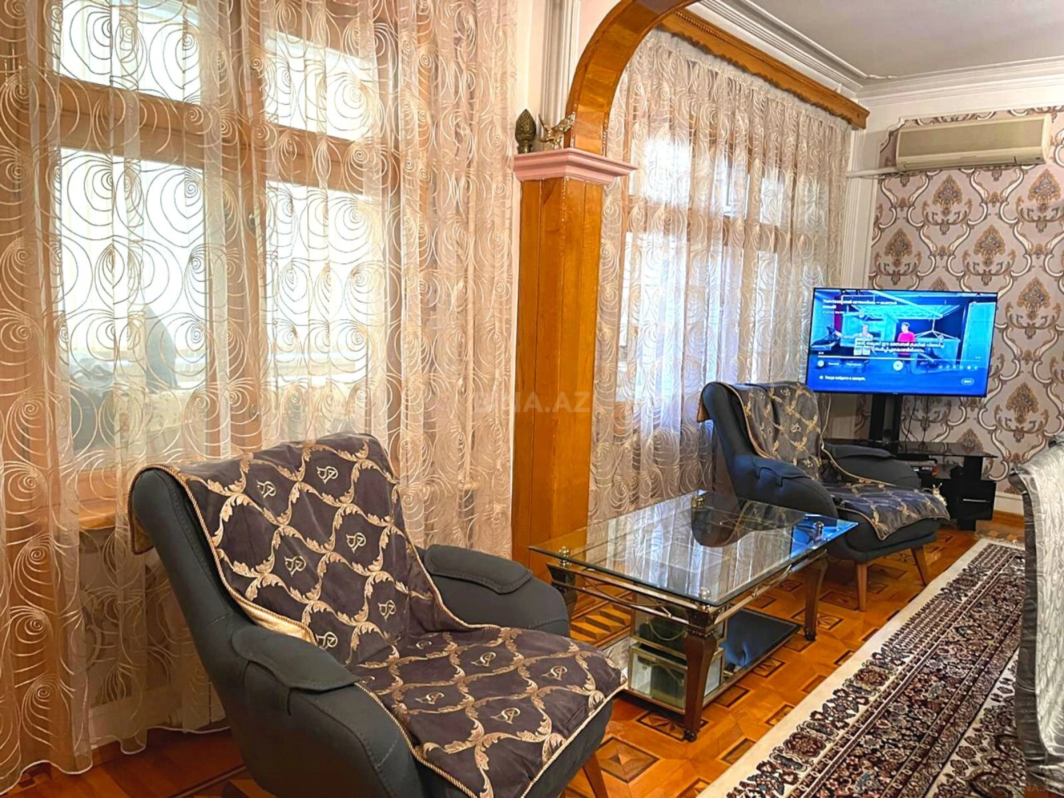 Satılır 5 otaqlı mənzil 120 m²