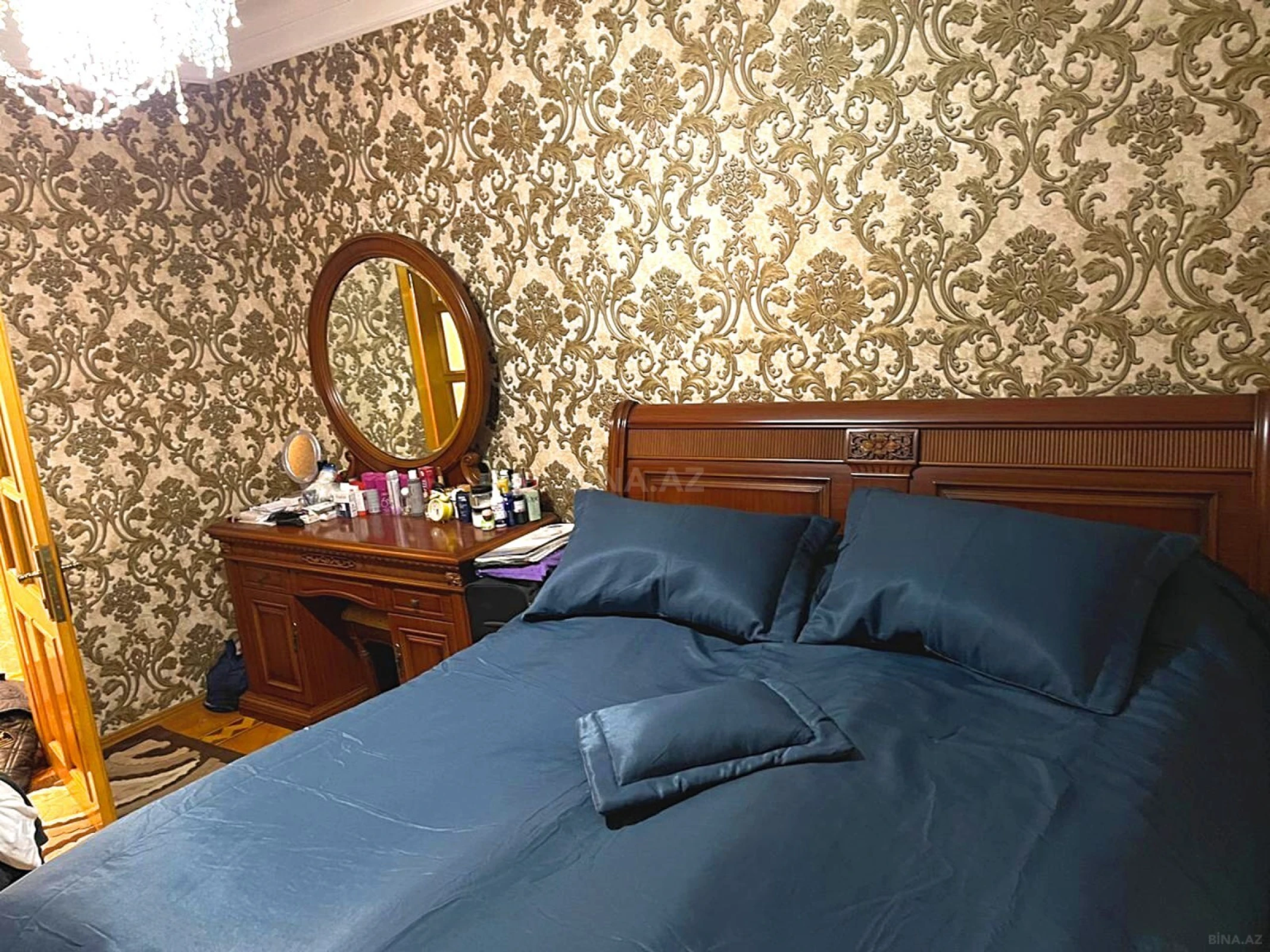 Satılır 5 otaqlı mənzil 120 m²