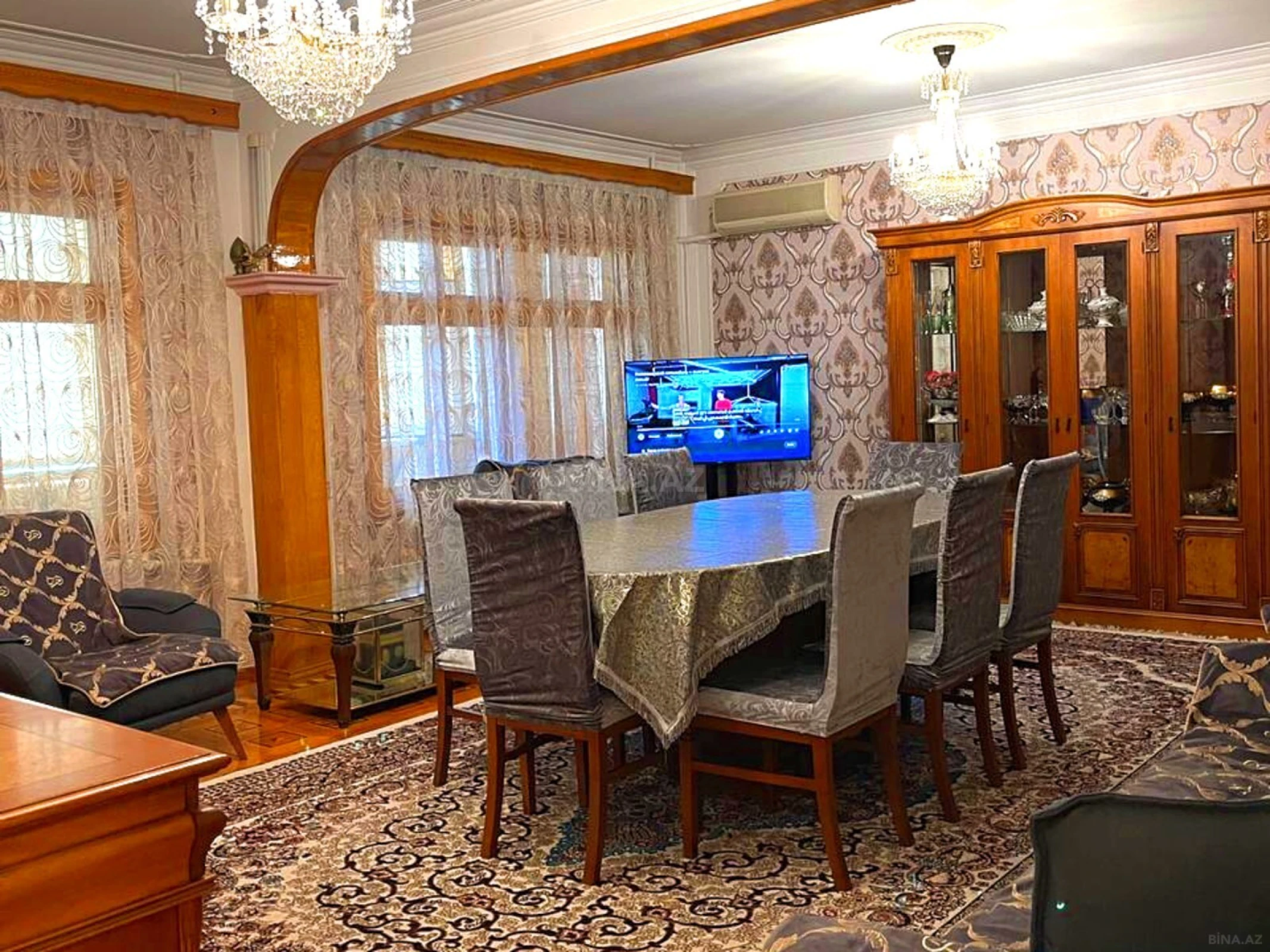 Satılır 5 otaqlı mənzil 120 m²