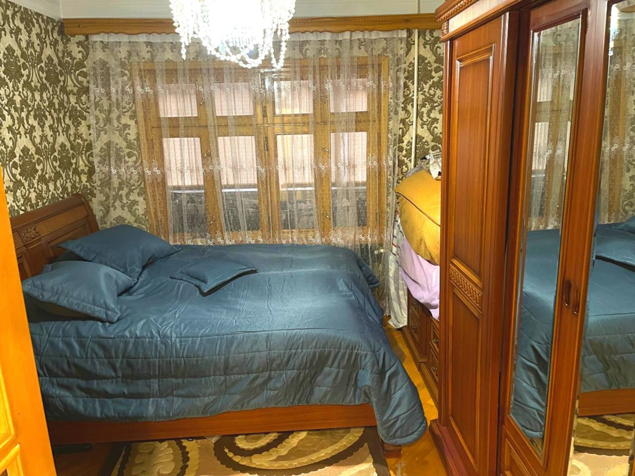 Satılır 5 otaqlı mənzil 120 m²