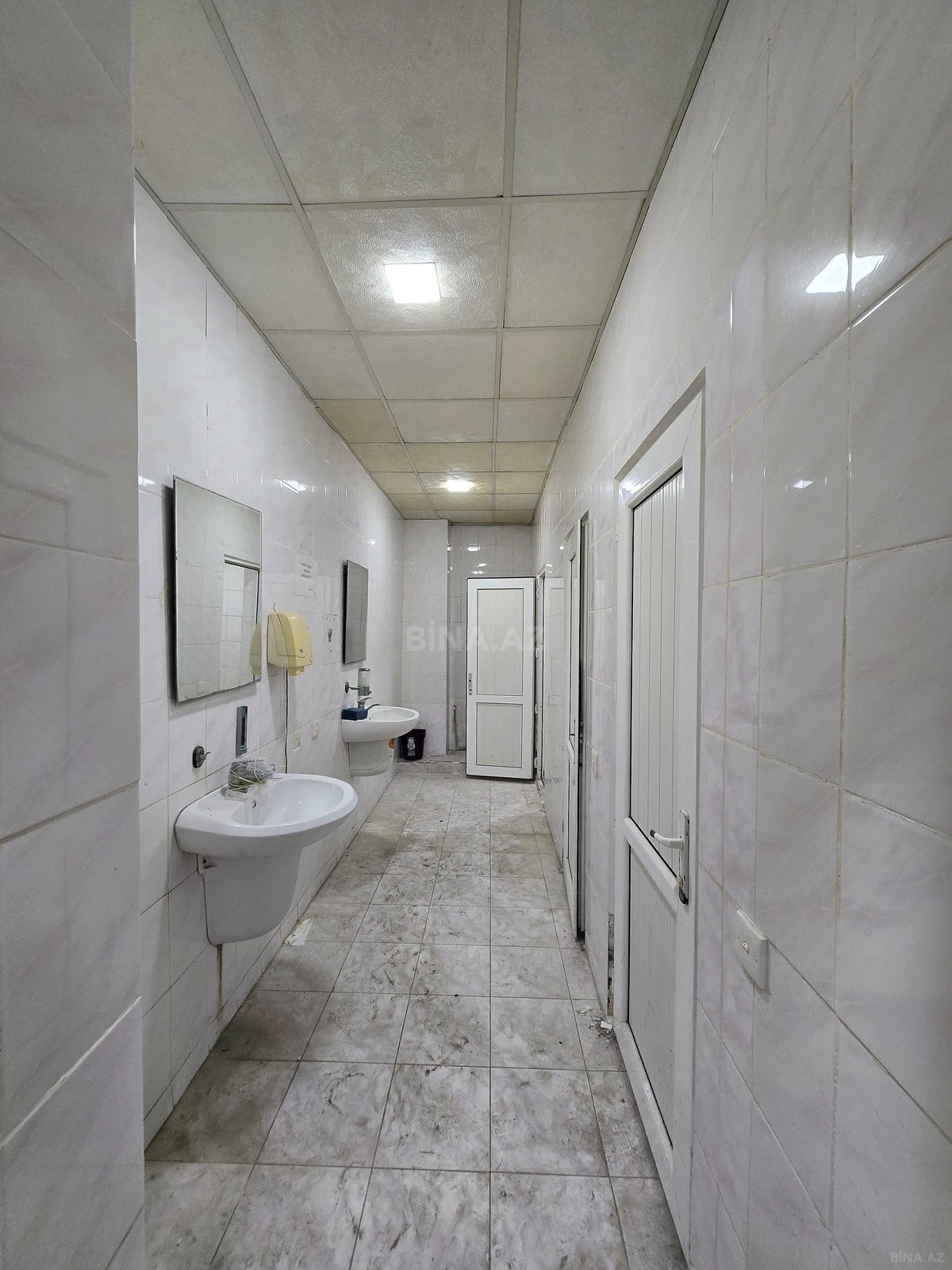 Kirayə verilir obyekt 800 m²