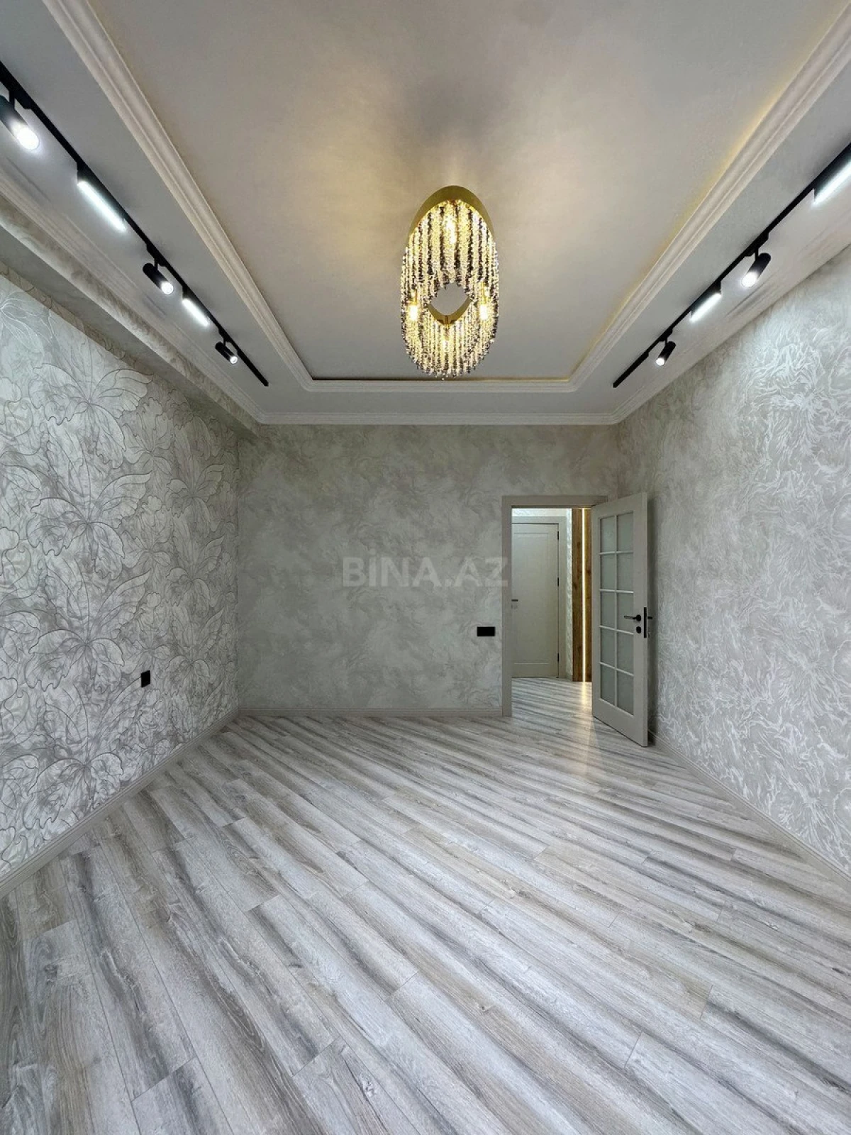 Satılır 3 otaqlı mənzil 86 m²