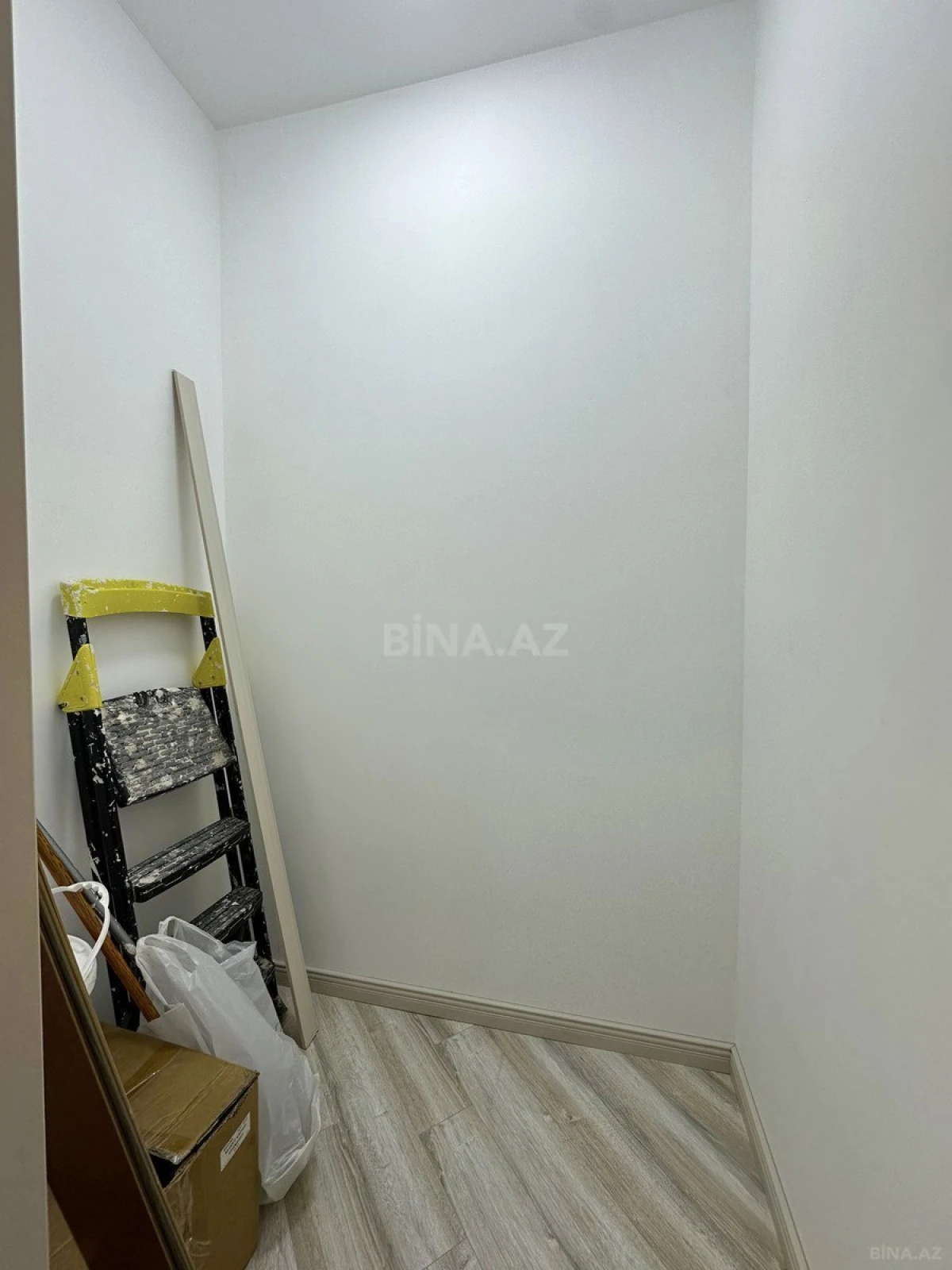 Satılır 3 otaqlı mənzil 86 m²