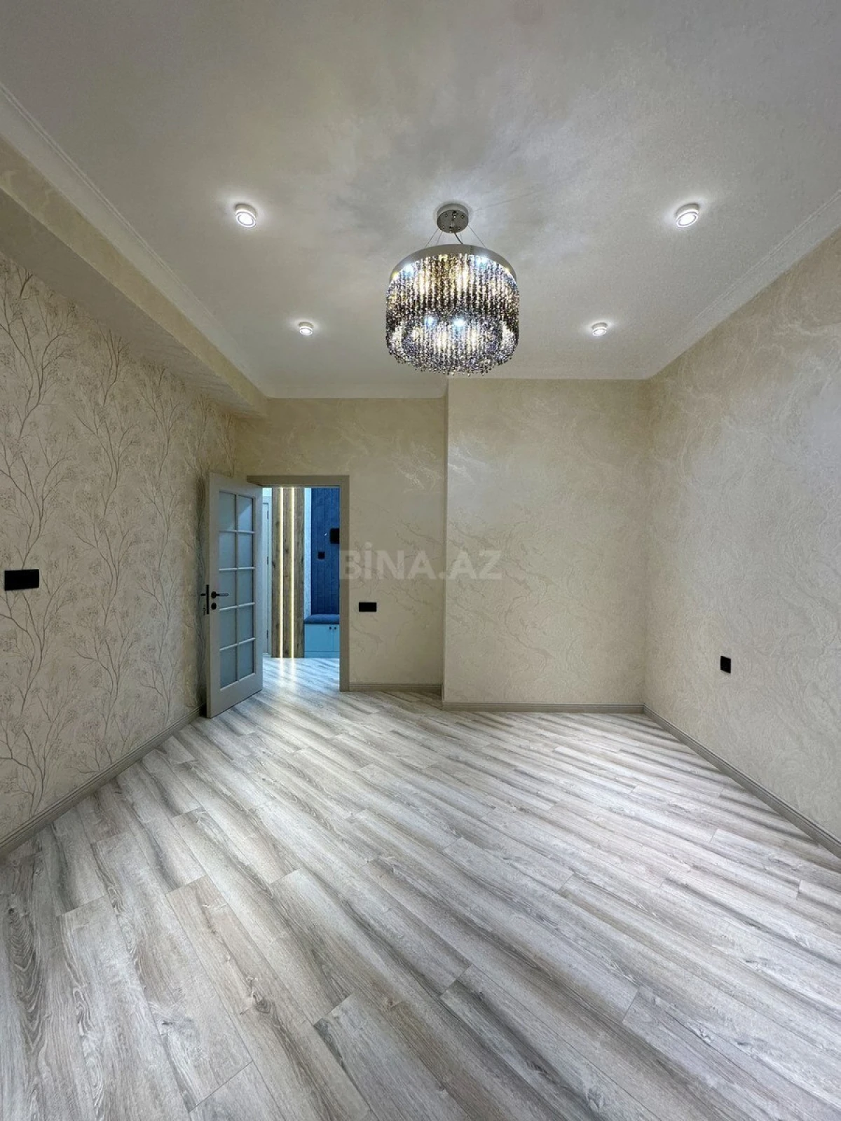 Satılır 3 otaqlı mənzil 86 m²