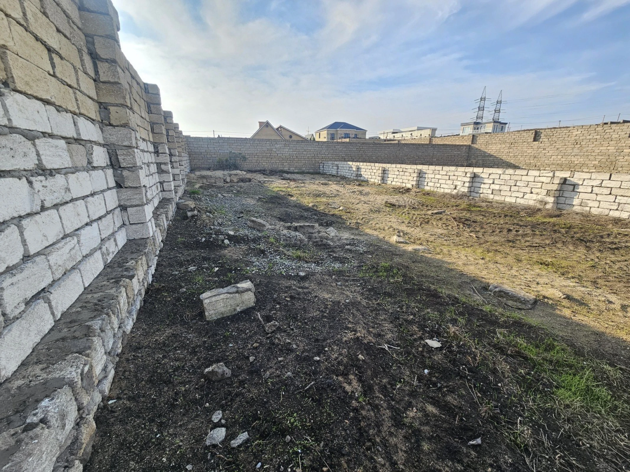 Satılır torpaq sahəsi 3.5 m²