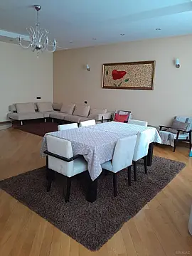 Satılır 3 otaqlı mənzil 175 m² — Bakı, Nizami 3 otaq 175.00 m²