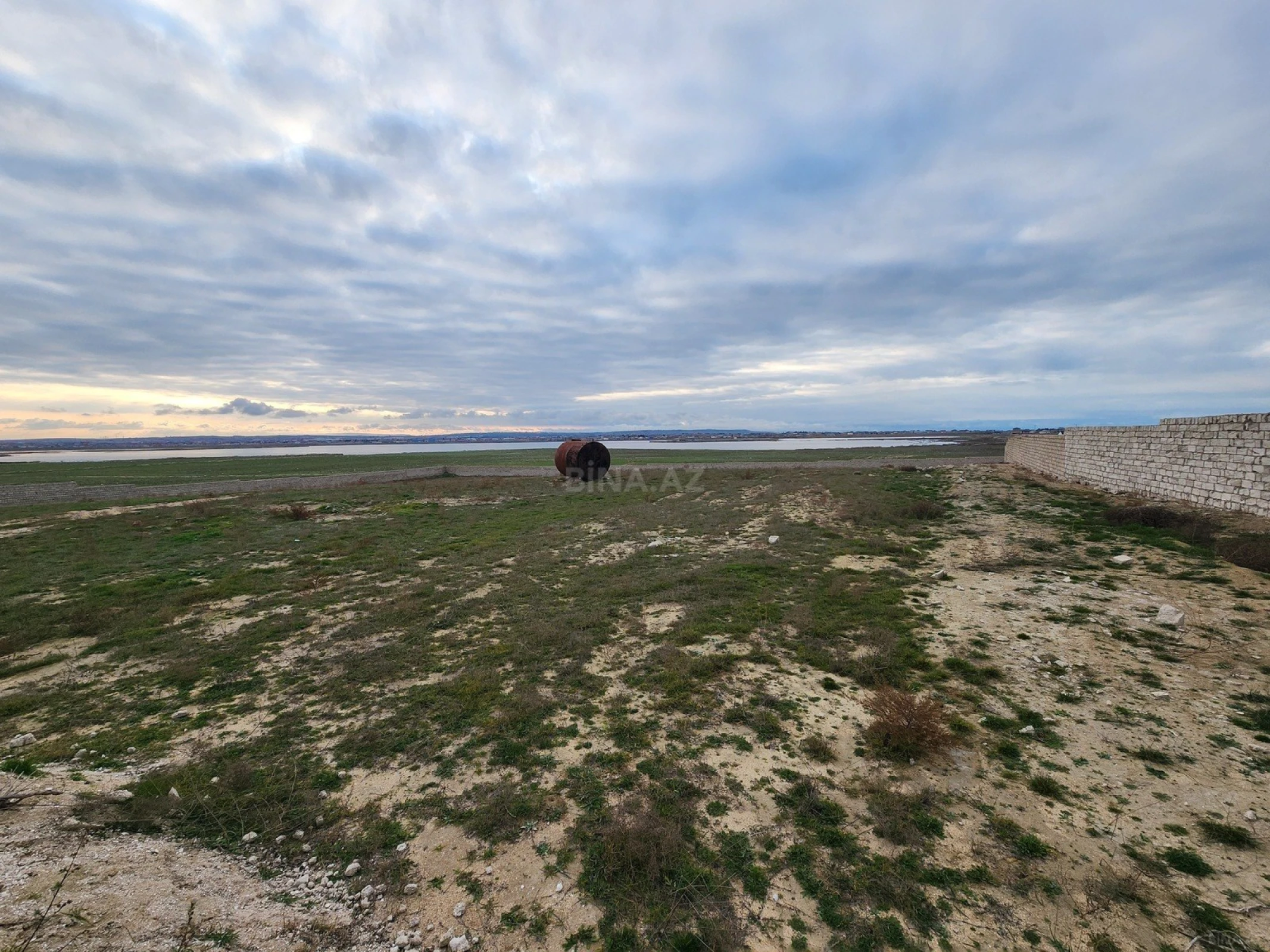 Satılır torpaq sahəsi 100 m²