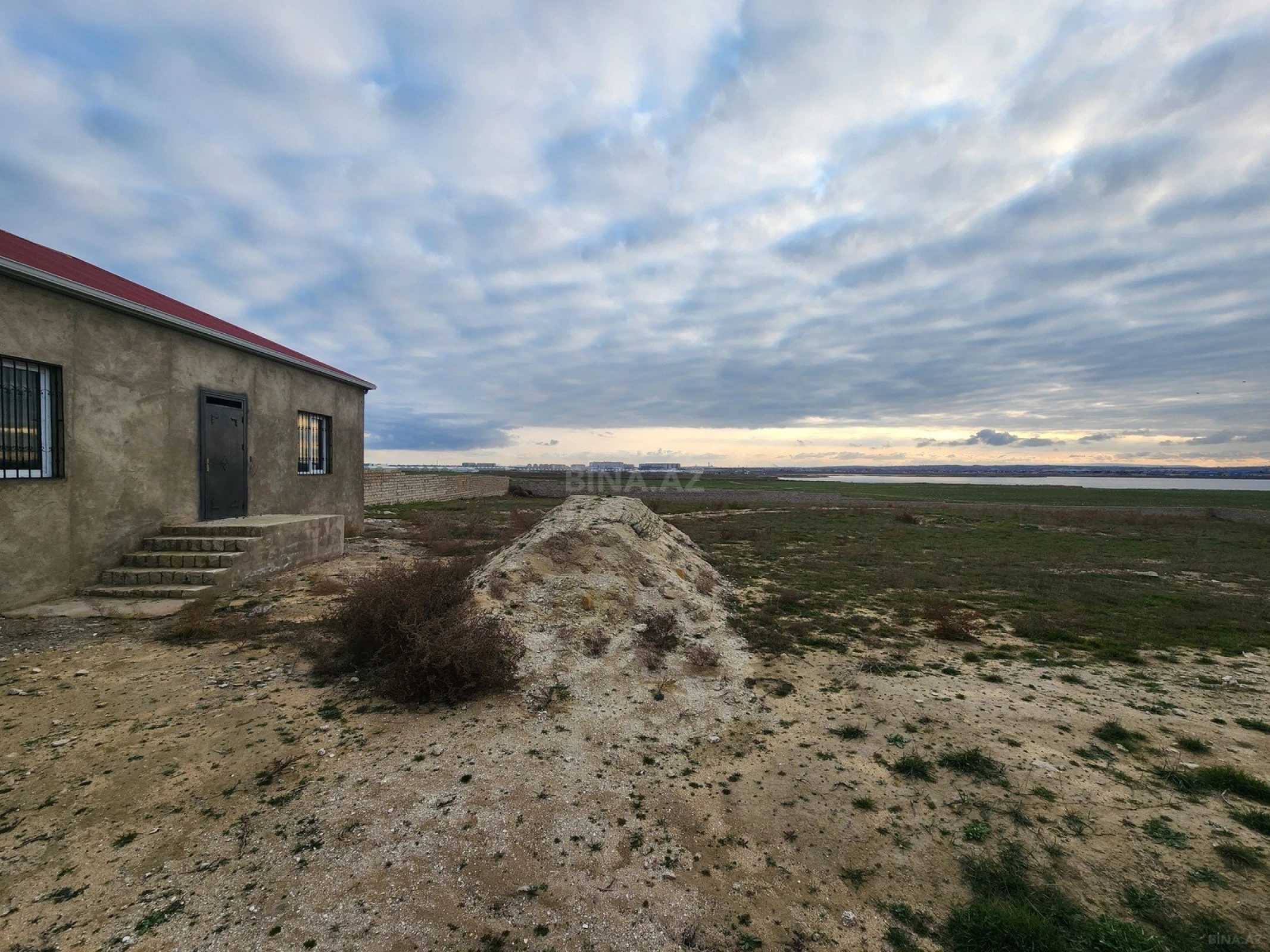 Satılır torpaq sahəsi 100 m²